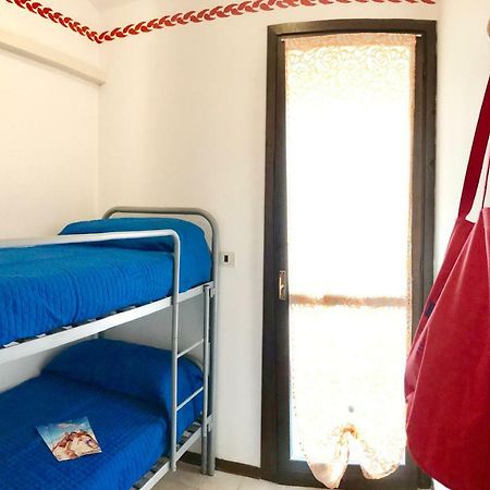 Residence Cinzia Pool Бибионе Екстериор снимка