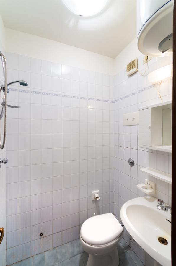 Residence Cinzia Pool Бибионе Екстериор снимка
