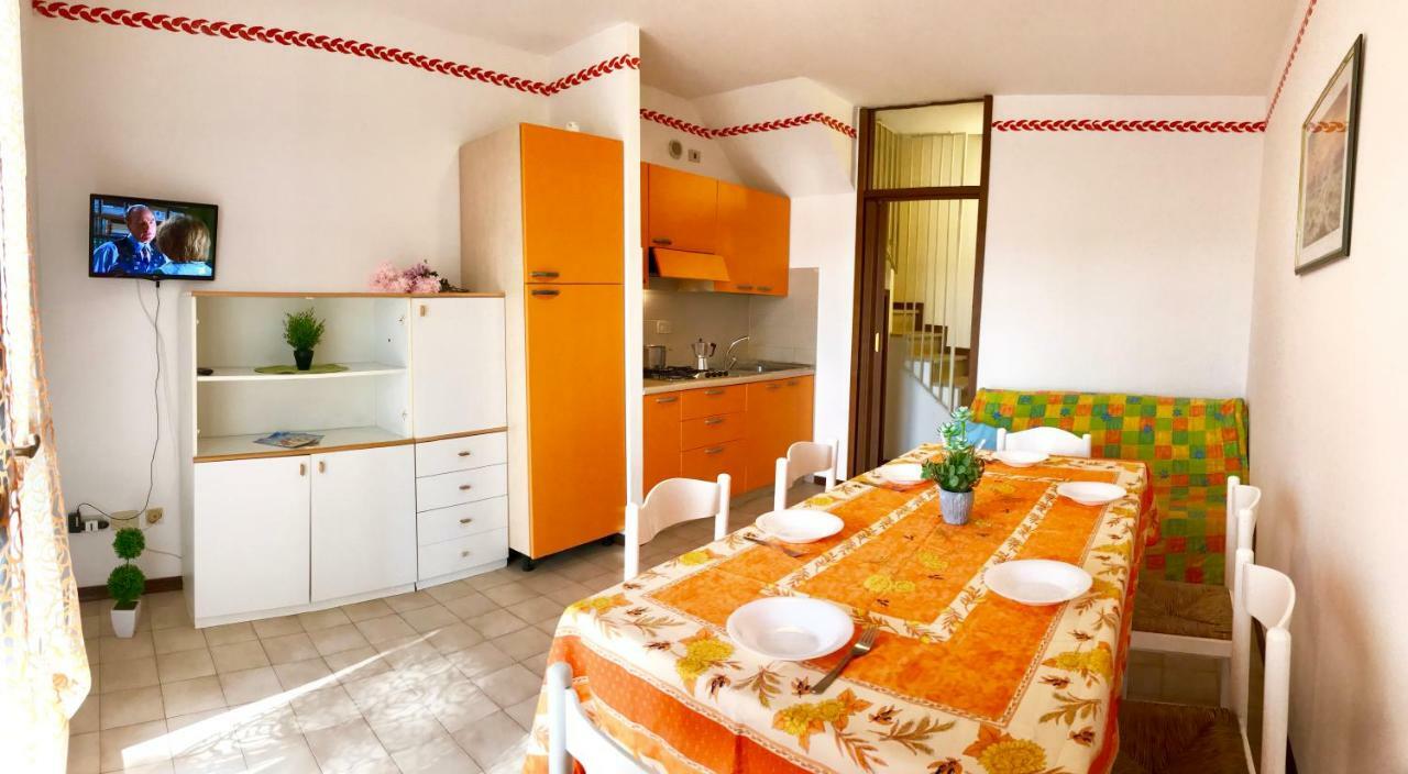 Residence Cinzia Pool Бибионе Екстериор снимка