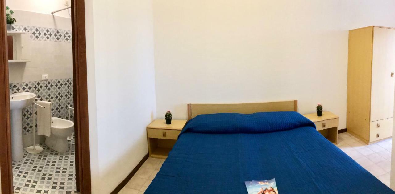 Residence Cinzia Pool Бибионе Екстериор снимка